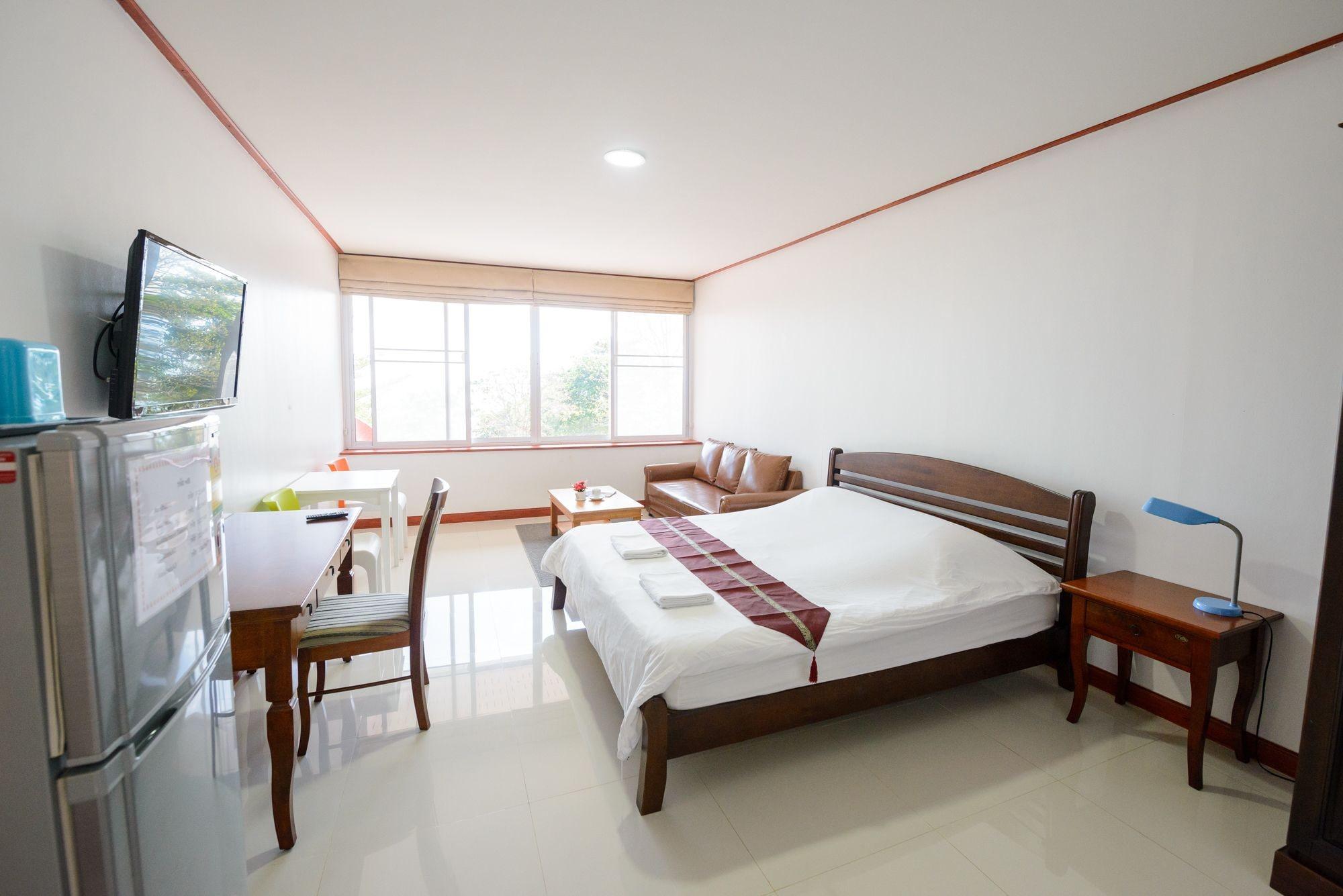 Baansuan Aokhai Beach Resort Mae Phim Bagian luar foto