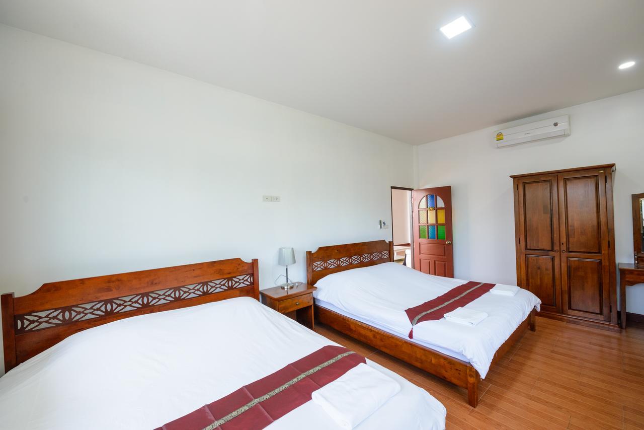 Baansuan Aokhai Beach Resort Mae Phim Bagian luar foto