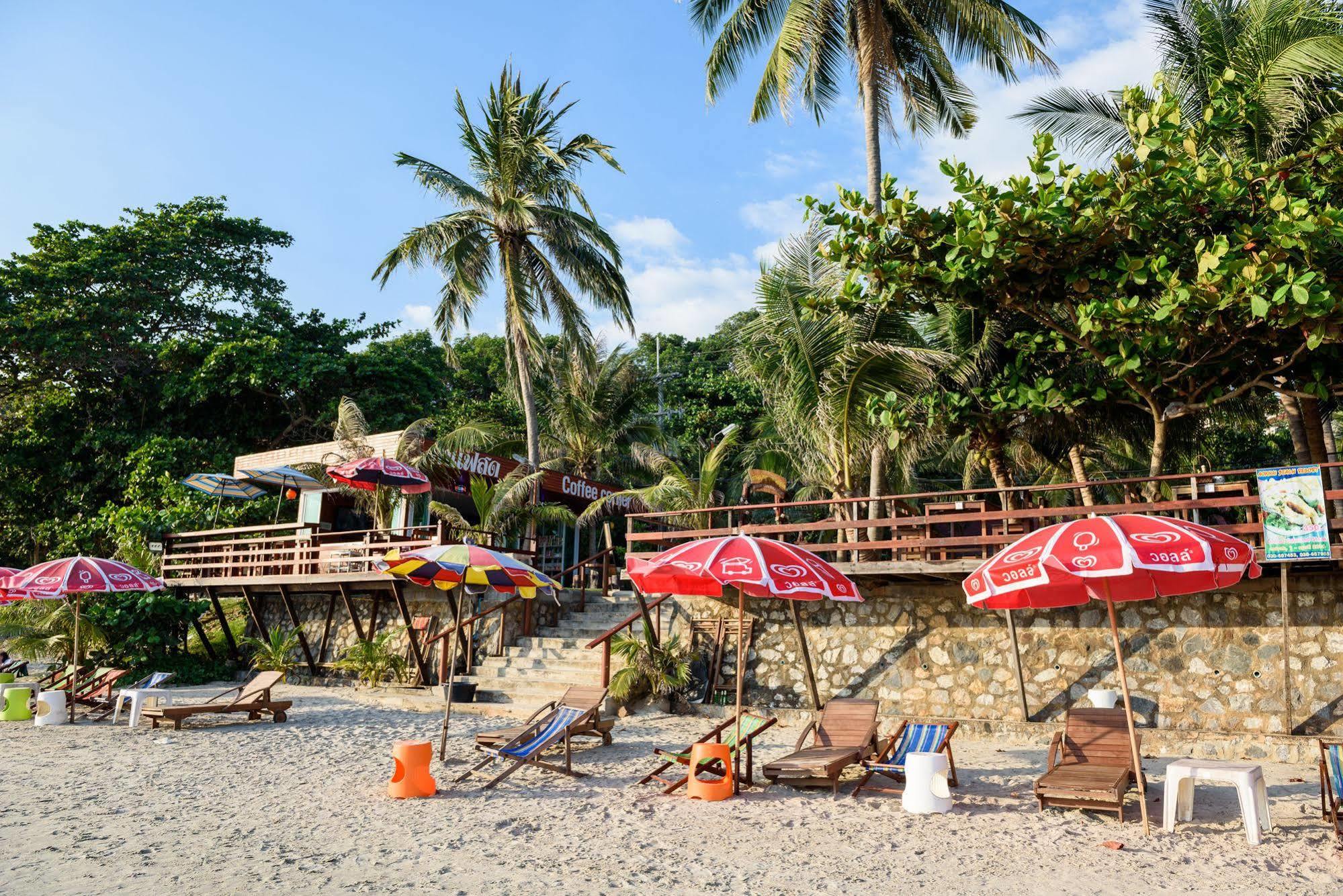 Baansuan Aokhai Beach Resort Mae Phim Bagian luar foto